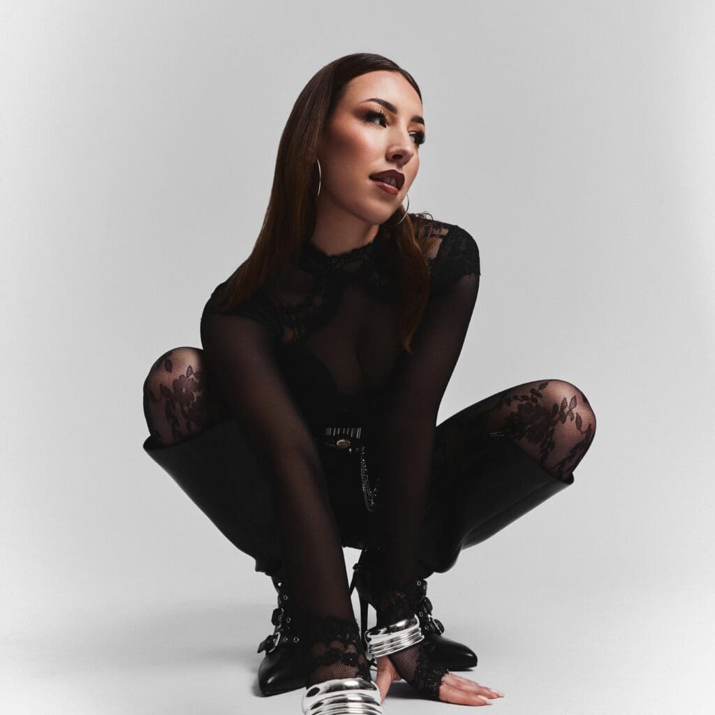 Nina Black